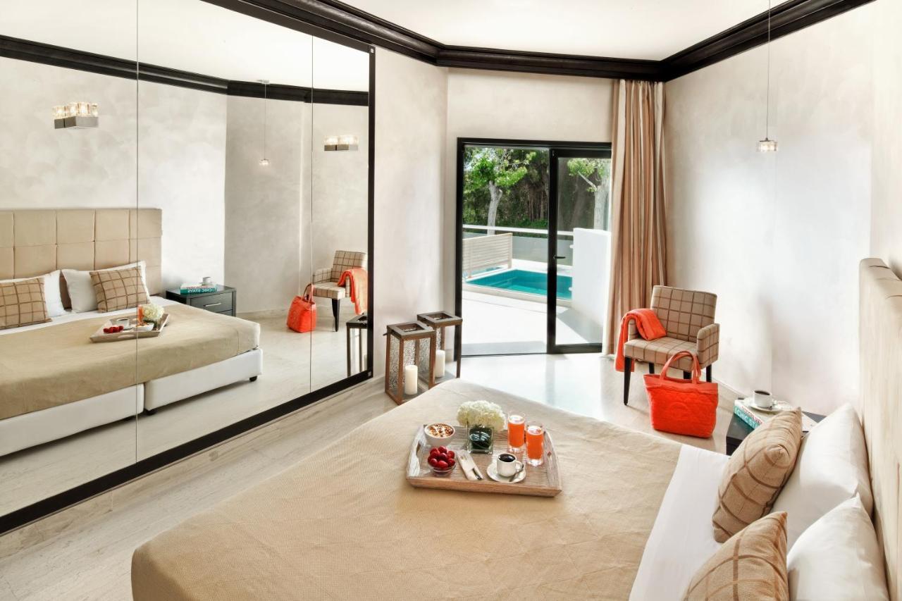 Chambre Lits Jumeaux avec Piscine Privée
